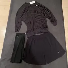 FILA ブラック セットアップ Mサイズ　ウェア　ヨガ　ランニング