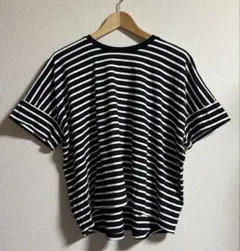 ユニクロ　コットンオーバーサイズボーダーT