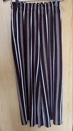 Lugnoncure ストライプ柄 イージーパンツ ワイドパンツ ブラウン
