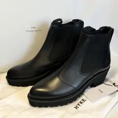 【極美品】HYKE×Beautiful shoes サイドゴアブーツ23㎝ 黒のサムネイル