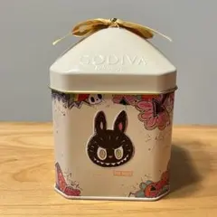 ラブブ GODIVA コラボ 空き缶のサムネイル