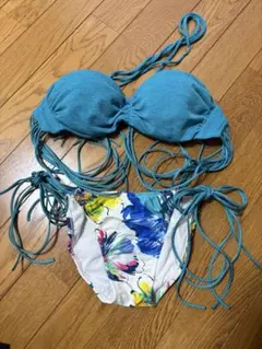 rienda 花柄ビキニ セパレート水着 ブルー - メルカリ