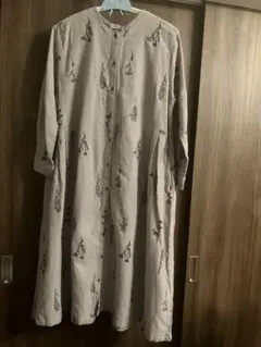 Item thumbnail for item 270a6e72-f826-4f43-95f9-58e17c700397