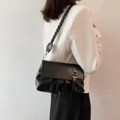 c*o様 フラップ式メッセンジャーバッグ 黒