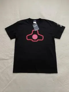 コスパCOSPA 機動戦士ガムダム　ドム　モノアイ蓄光Tシャツ Mサイズ　未使用のサムネイル