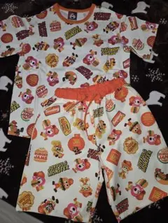 カラフルキャラクターTシャツショートパンツセットのサムネイル