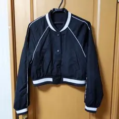 ブラック クロップドジャケット ホワイトライン美品