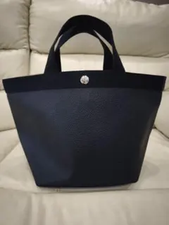 未使用級✨エルベシャプリエ 704GP ハンドバッグ ネイビー系 - メルカリ