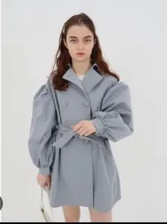 【新品未使用】エピヌ arm volume mini trench coatのサムネイル