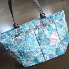 レスポートサック　不思議の国のアリス　ウィークエンダー レスポートサック 不思議の国のアリス ウィークエンダー