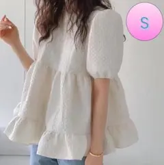 半袖ふくれジャガードペプラムトップス S 裾フリル 大人気 パフ袖 バルーン袖