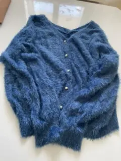 おすすめ！VISカーディガン青ブルーニット　ビス　春ニット