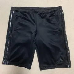 アディダス ハーフパンツ（XO）