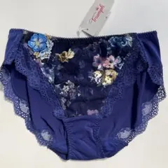 Item thumbnail for item 9245f305-a8ff-4a8c-94bc-ea78da406c07