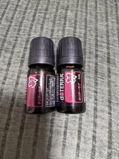 dōTERRA ホリデーラブ2本のサムネイル