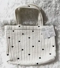 ✨新品未使用✨イブルバッグ　イブルトートバッグ　モノトーン　キルティング　白