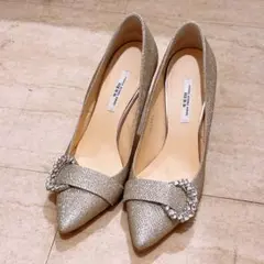 セブントゥエルヴサーティ　パンプス　スティレットヒールビジューモチーフパンプス