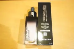 GIVENCHY プリズム・リーブル・ケア＆カラー・セラム・プライマー ピンク