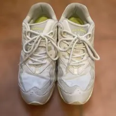 ニューバランス　850スニーカー