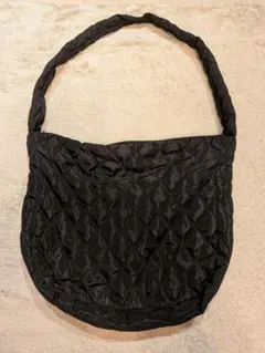 キルティングトートバッグ