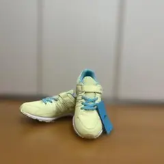 【新品】asics LAZERBEAM スニーカー 24.0cm
