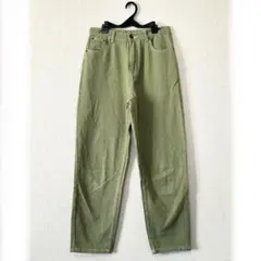 チノパン カーキ