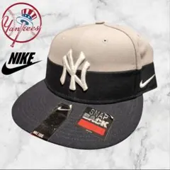 Nike New York Yankees スナップバックキャップ