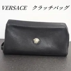 ヴェルサーチ　二つ折り財布　キルティング　ラウンドファスナー　ロゴプレート　美品 ヴェルサーチ 二つ折り財布 キルティング ラウンドファスナー ロゴ