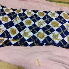 ネイビーとホワイトのチェック柄ストール