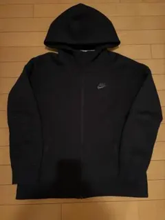 Nikeテックフリース黒L 上のみ