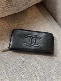 CHANEL キャビアスキン　ラウンドファスナー　ブラック　シルバー　長財布