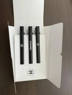 CHANEL ヘアクリップ 3本セット　ヘアピンのサムネイル