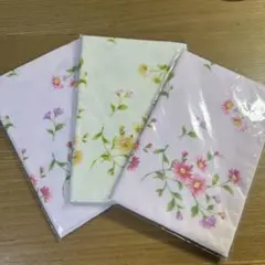 未使用　花柄ハンカチ3枚セット　手拭い