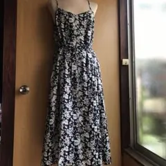 レイ•カズン花柄ロングワンピース