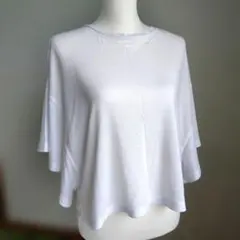 【GU】ホワイト フレア袖 半袖Tシャツ L