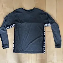 Oakley パフォーマンスフィット M ダークグレー 長袖カットソー