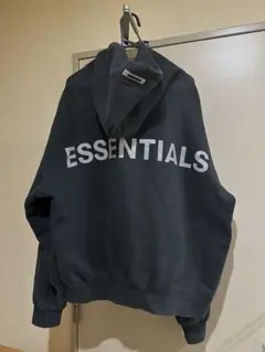 ESSENTIALS ブラック パーカー