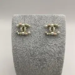 シャネル　ゴールド　パール　ピアス　D19V