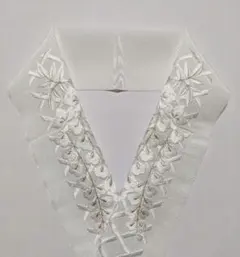 半襟　半衿　半えり　白×銀　ホワイト×シルバー　刺繍　ししゅう　藤　ふじ　着物