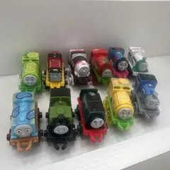 ミニミニトーマス 11種類のサムネイル