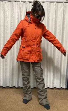 ホールデン　holden オレンジ スノーボードウェア 女性用