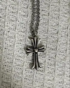 クロムハーツChromeHearts タイニークロスネックレス925のサムネイル