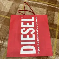 DIESEL 赤 ショッピングバッグ