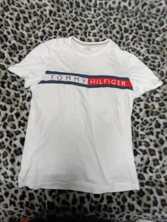 TOMMY HILFIGER ホワイト Tシャツ