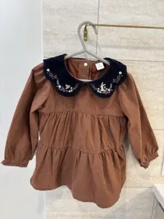 ブラウンワンピース ネイビー襟付き　95センチ