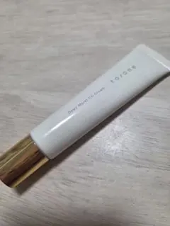 トーン デューイ モイスト CCクリーム 30g 01のサムネイル