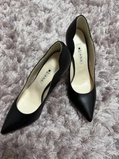 ◆未使用品◆DIANA ブラック ハイヒール ポインテッドトゥ