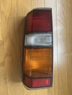 中古品 Y30セドリック・グロリア 純正 ワイパースイッチレバー ライトスイッチ ウィンカースイッチ ワゴン/バン 日産 セドリック 1999年モデル 300LX-Zの価格・性能・装備・オプション