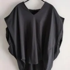osmosis 【美品】ドルマンカットソー ブラックのサムネイル