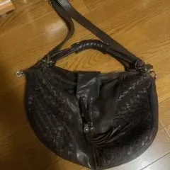 GRACE CONTINENTAL ダークブラウン ショルダーバッグのサムネイル